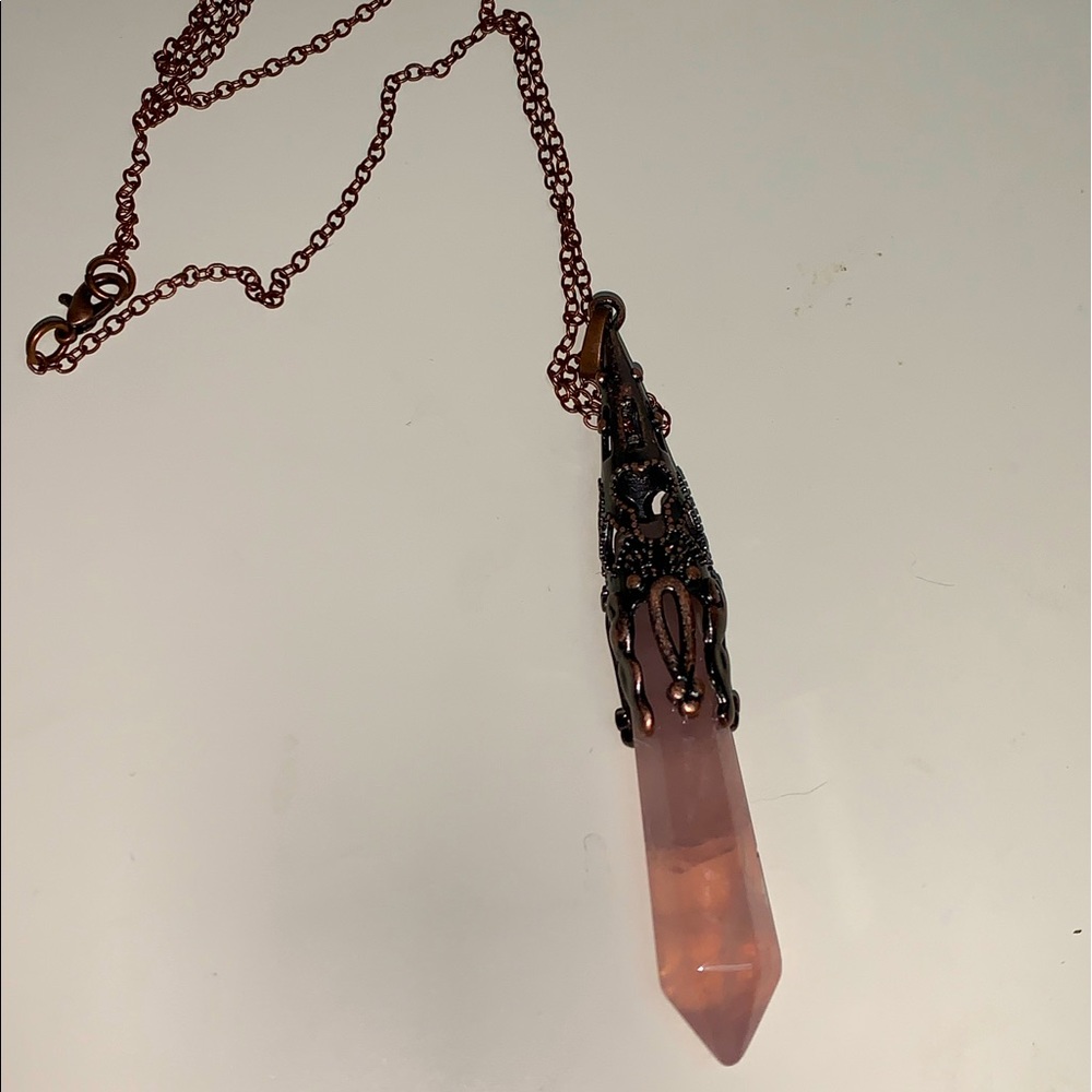 Pink quartz and copper necklace.